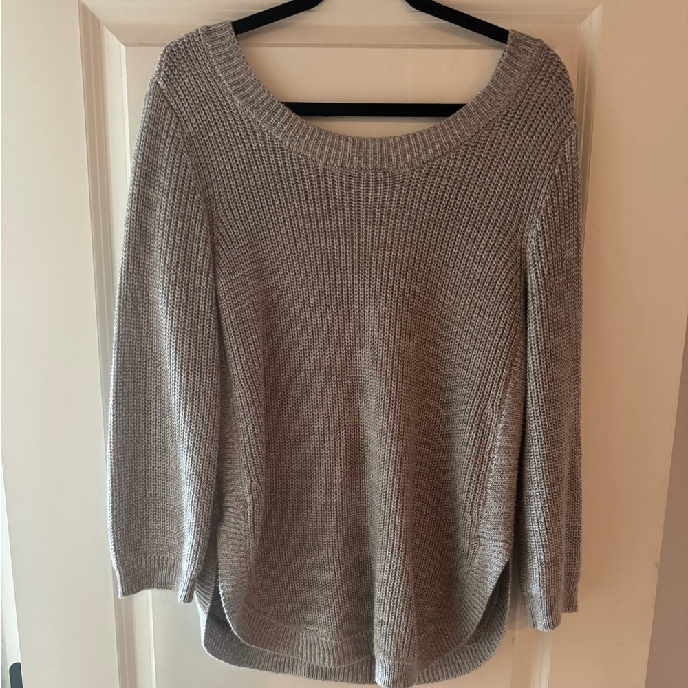 Harper Sweater in Grey - Medium